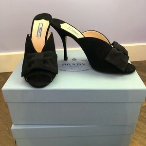 Prada Heels! (Authentic)
